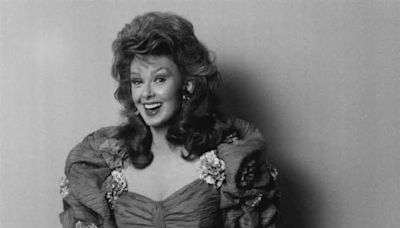 Naomi Judd Estate to Launch Virtual Exhibit Celebrating the Late Singer's Artistry