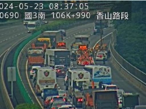 快訊/國3南向107K香山路段「轎車、大貨車追撞」！ 佔用外線車道回堵5公里