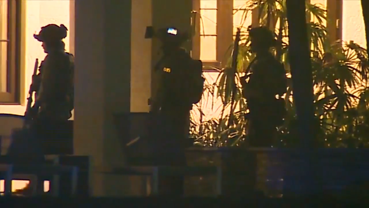 ‘Another day in Miami’: FBI raids luxury home with long guns, tactical gear - WSVN 7News | Miami News, Weather, Sports | Fort Lauderdale