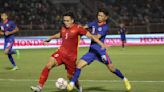 Vietnam 4 Singapore 0: Tough struggle for inexperienced Lions line-up