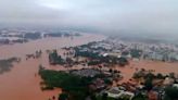 Los dramáticos registros que dejan las fuertes lluvias en Brasil - La Tercera
