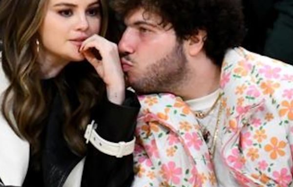 Selena Gomez’s Boyfriend Benny Blanco Reveals Exact Moment He Realized He Was in Love - E! Online