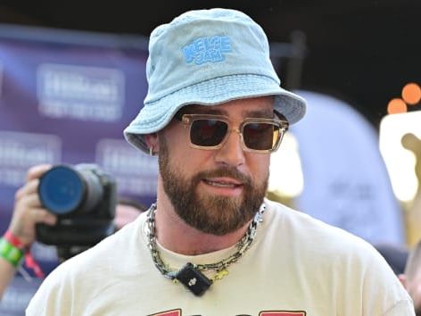 Niecy Nash Was 'Pleasantly Surprised' By Travis Kelce's Acting Skills on Grotesquerie