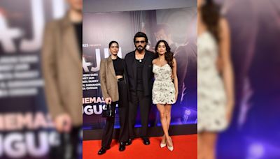 Janhvi Kapoor's Cheer Squad At Ulajh Screening - Siblings Khushi And Arjun Kapoor