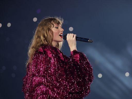 Taylor Swift Plays ‘The Tortured Poets Department’ Songs Live for the First Time at Paris Eras Tour Show