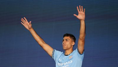 It isn’t a simple task for Manchester City to find support for Rodri