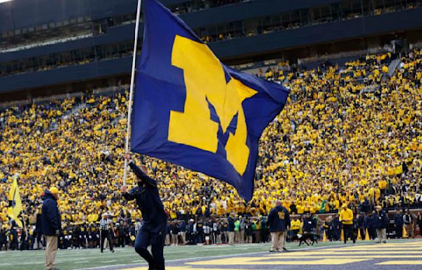 Michigan bolsters recruiting department with multiple analyst hires