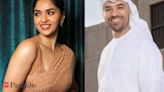Is Tamil actress Sunaina engaged to Emirati YouTuber Khalid Al Khalid? Cryptic posts spark romance rumours; wife confirms divorce - The Economic Times