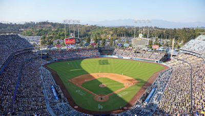 Dodgers News: Dodgers take chance on injury-prone Isaac Ayon