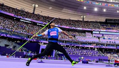 Neeraj Chopra Javelin Throw Final LIVE Updates: Arshad Nadeem Shatters Olympic Record With 92.97! Neeraj Distant Second