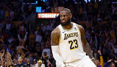 NBA》最年輕和最老紀錄都是他！LeBron James連續20年入選年度最佳陣容