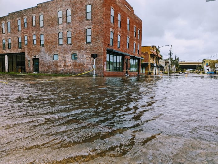 Dispelling hurricane myths to keep you safe