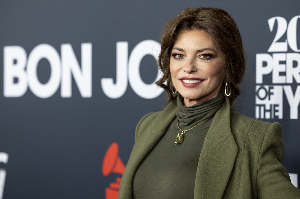 "It's His Mistake": Shania Twain Got Real About Her Ex-Husband Mutt Lange Having An Affair