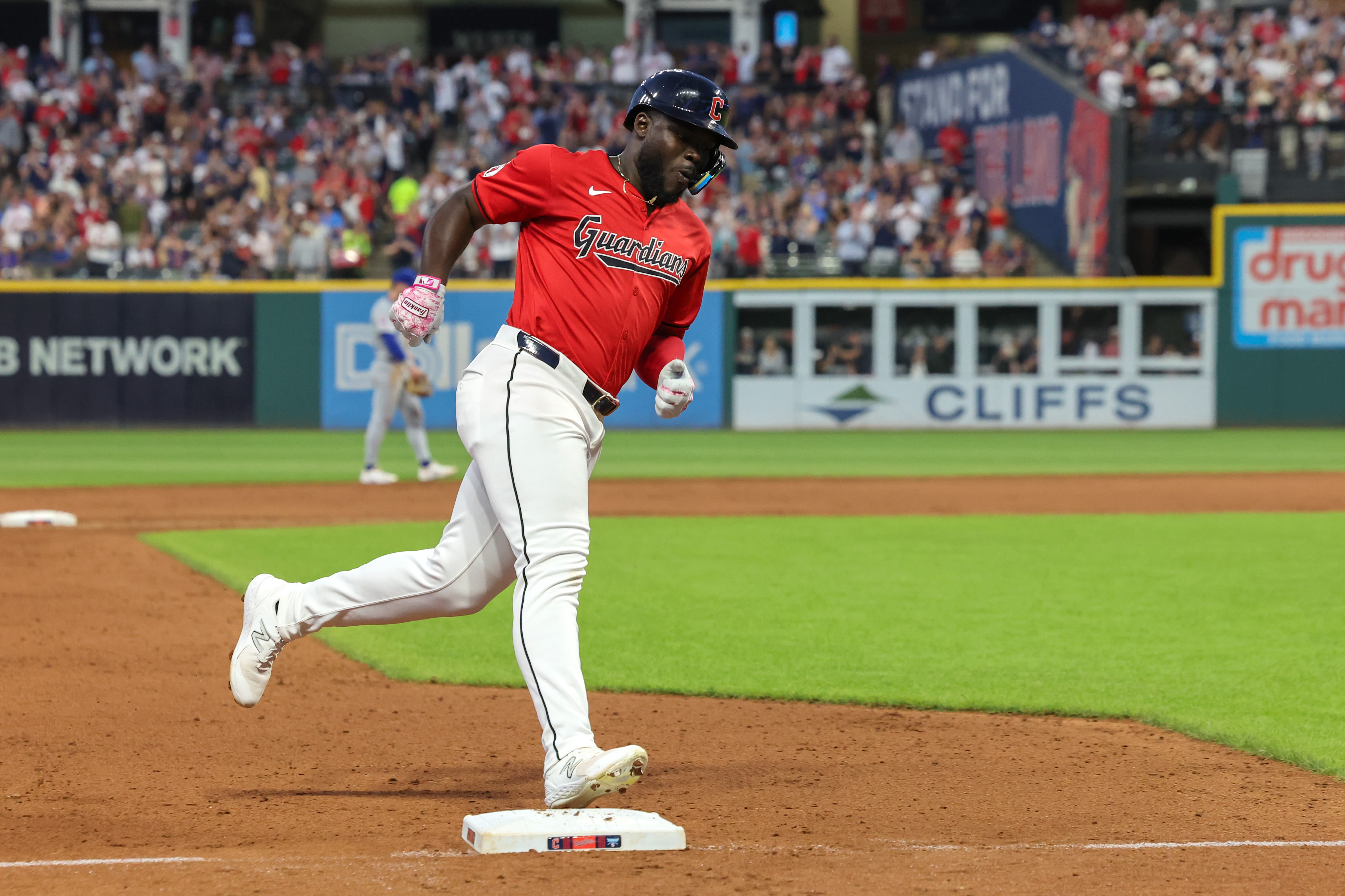 Rookie Jhonkensy Noel hits a 430-foot homer for the go-ahead run as the Guardians edge the Cubs 2-1