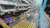 旺角道近金魚街落「石屎雨」 砸中一輛貨車及司機 警拘兩漢