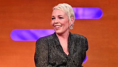 Olivia Colman ‘shocked at neglect of arts funding in UK’