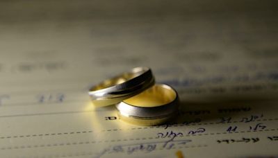 Public records: Fairfield County marriage licenses