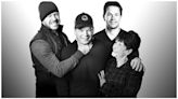 Wahlburgers Season 5 Streaming: Watch & Stream Online via Hulu