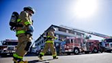 Fuerte incendio estalla en el histórico muelle de Oceanside, en el Condado de San Diego - La Opinión