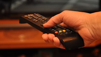Para qué sirven los botones de colores del control de la TV