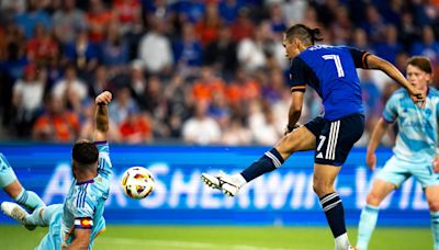 Luciano Acosta scores late winner for FC Cincinnati vs. Philadelphia Union | Replay