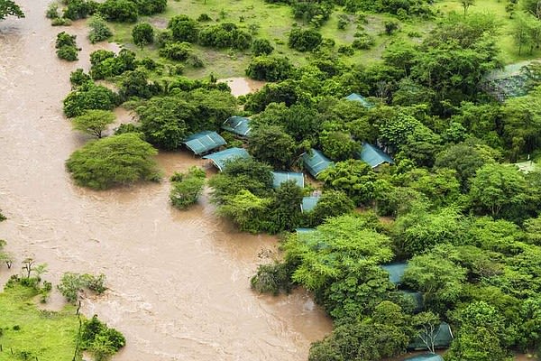 Kenya flooding delays school reopening | Northwest Arkansas Democrat-Gazette