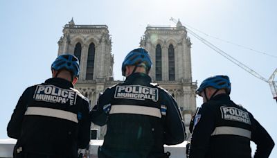 JO 2024 à Paris : “Il y a des menaces terroristes, c’est une évidence”, reconnaît Gérard Holtz
