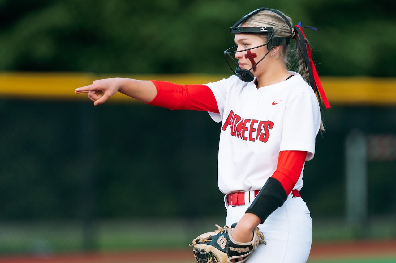 Our picks, your votes: Oregon City’s Lily Riley voted by readers as the state’s top softball pitcher
