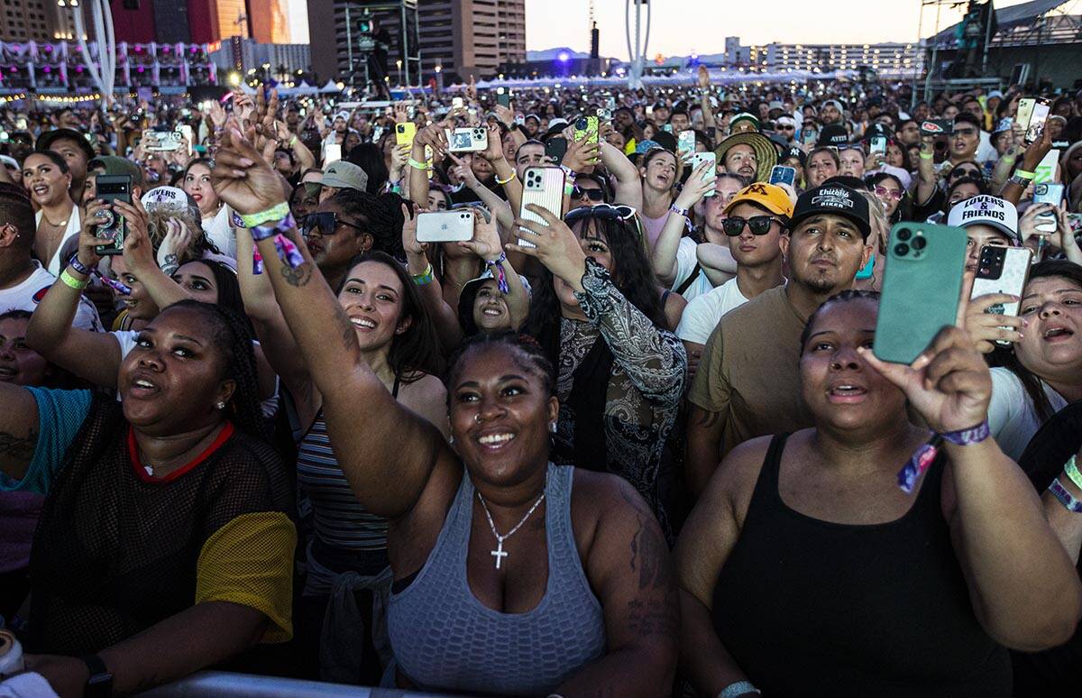 Popular Strip music festival canceled by threat of strong winds