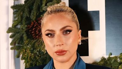 Lady Gaga eligió a un diseñador argentino para presentar su nueva película en Los Ángeles e hizo una divertida comparación
