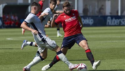 Santi Castillejo (Osasuna Promesas): "Estoy contento con el trabajo de los jugadores"