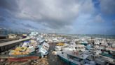 Huracán Beryl alcanza fuerza de categoría 5 y barre islas en el sureste del Caribe