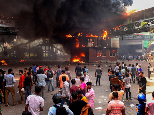 Arrests Exceed Over 2500 Amid Unrest Over Employment Quotas In Bangladesh