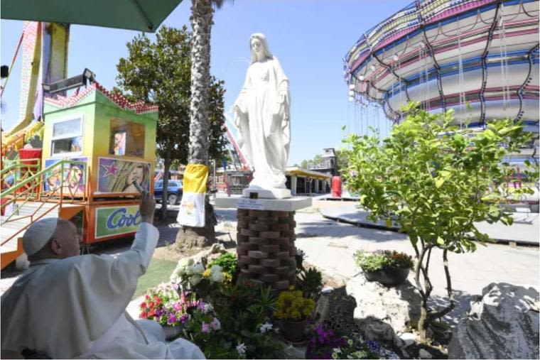 Pope Francis Makes Surprise Visit to Amusement Park