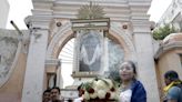 Habitantes del centro de México celebran Día de la Cruz con danza