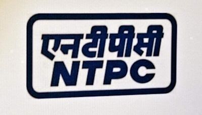 Stock to buy or sell: NTPC share price dips after technical breakout. Opportunity for bottom fishing? | Stock Market News