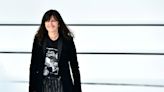 Chanel anuncia la salida de su directora artística, Virginie Viard