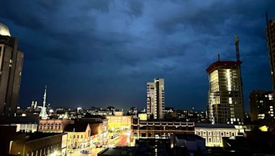 Tens of thousands without power in Ontario and Quebec after severe thunderstorms, tornado warnings