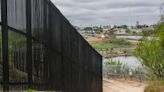 Court action on Texas’ migrant arrest law leads to confusion at the US-Mexico border