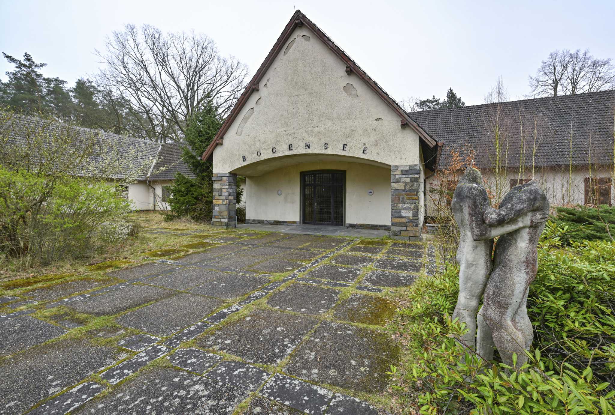 Berlin’s government offers to give away villa once owned by Nazi propagandist Joseph Goebbels