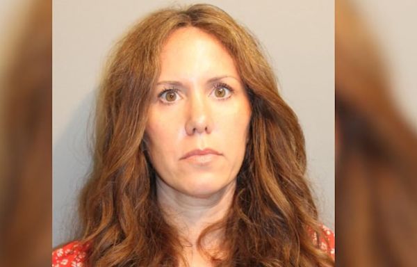 Guidance counselor accused of giving middle school student ‘lap dances,’ other sexual acts in office