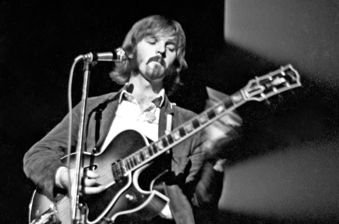 Jerry Miller Dies: Moby Grape Cofounder Voted One Of Rock’s Guitar Greats Was 81