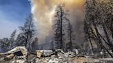 Incêndio gigante nas proximidades do Parque Yosemite