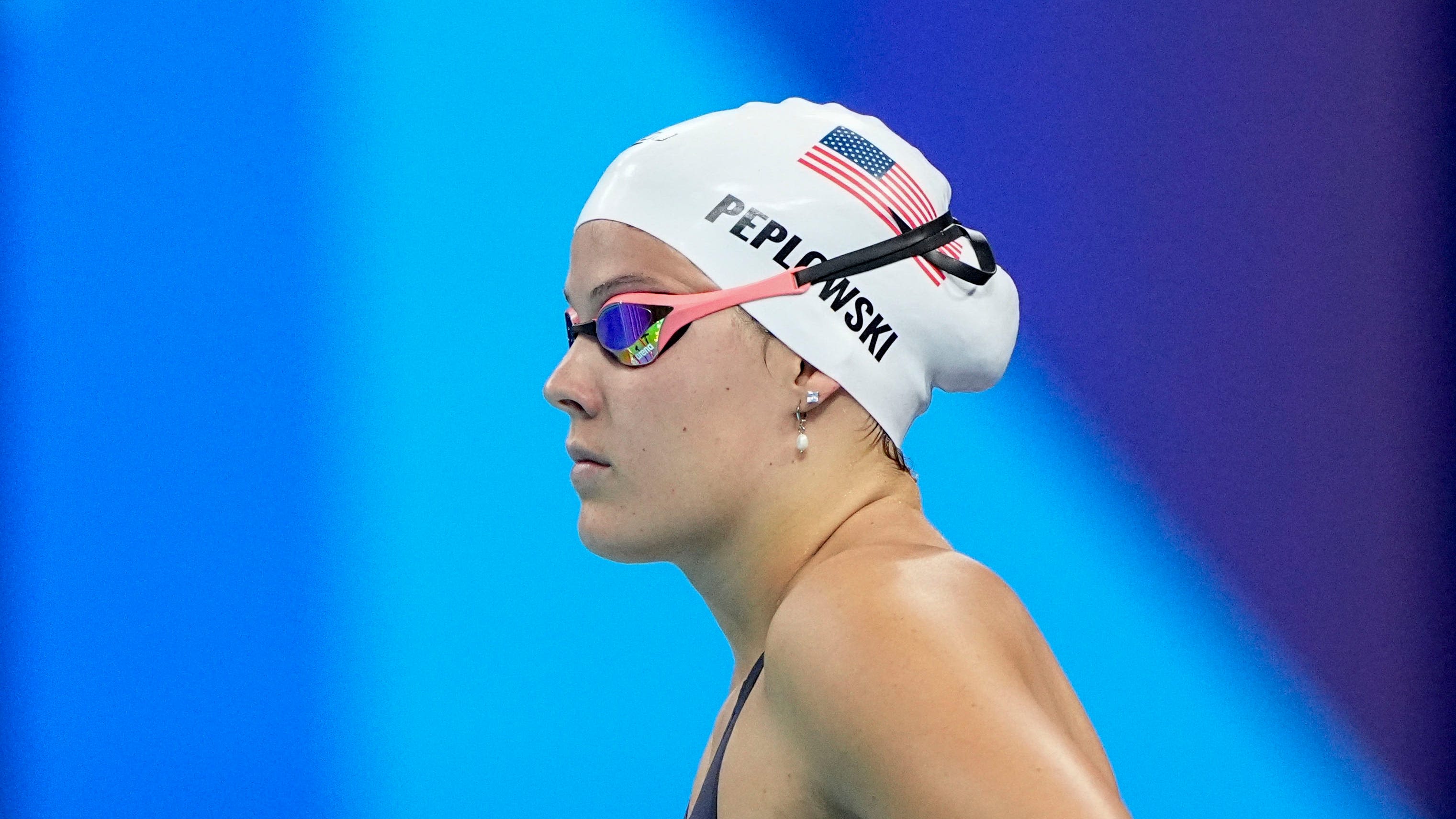How U.S. swimmer Anna Peplowski of Germantown Hills fared in her Olympic swimming debut
