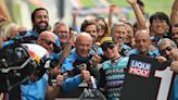 El colombiano David Alonso le gana el mano a mano Dani Holgado en Moto3 en el GP Francia