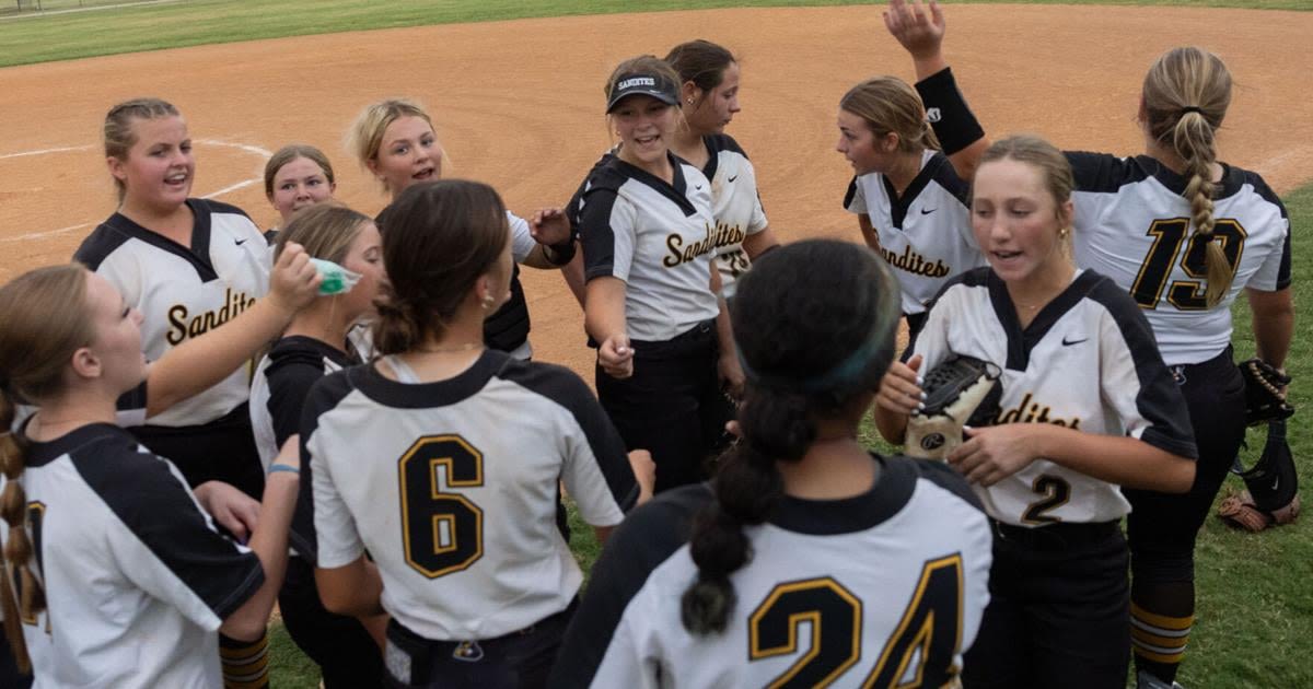 Photos: Sand Springs wins doubleheader against Booker T. Washington