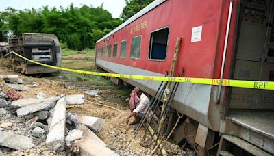 Uttar Pradesh: Train services resume at Gonda accident site