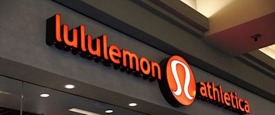 Lululemon, 3 Discount Retailers Set To Report. Only One Stock Is Breakout Ready.