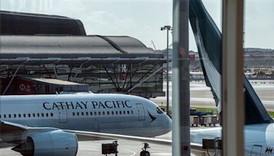 Cathay Pilot Training Incidents Probed by US Aviation Regulator