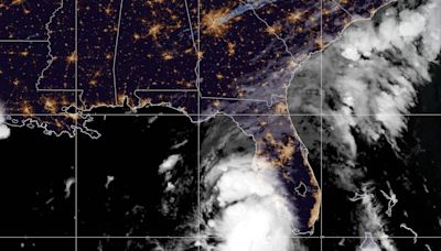 Sarasota-Manatee live updates: Tropical Storm Debby passes due west of Sarasota, Bradenton